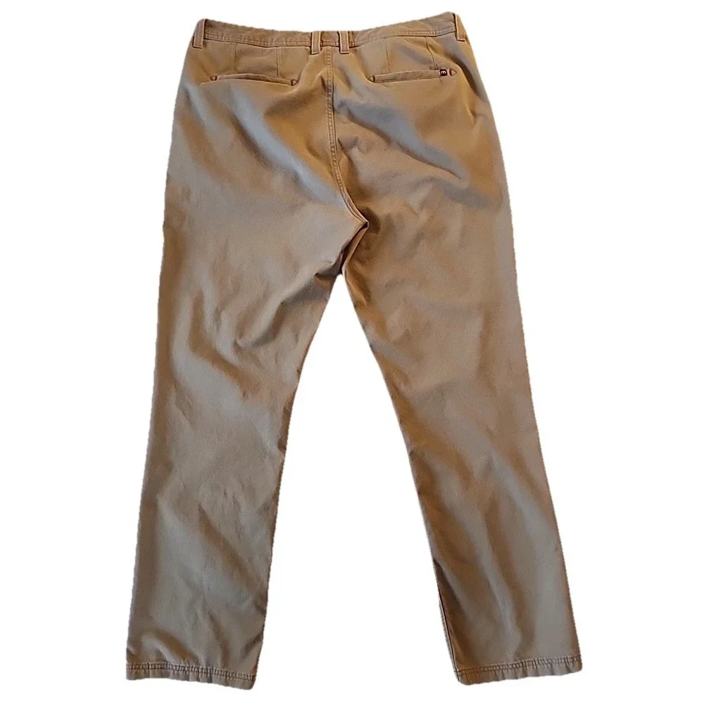 Travis Mathews Pants Sz 38 Performance Stretch Chinos Khaki Tan Golf Preppy READ